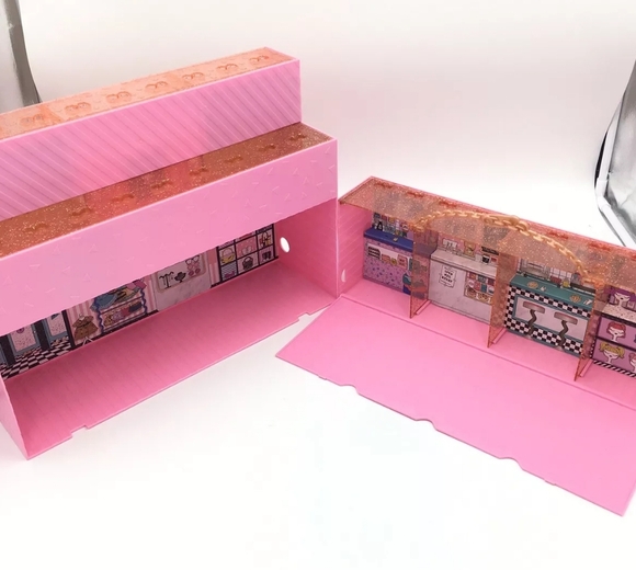 LOL dolls display and house set - Picture 2 of 7